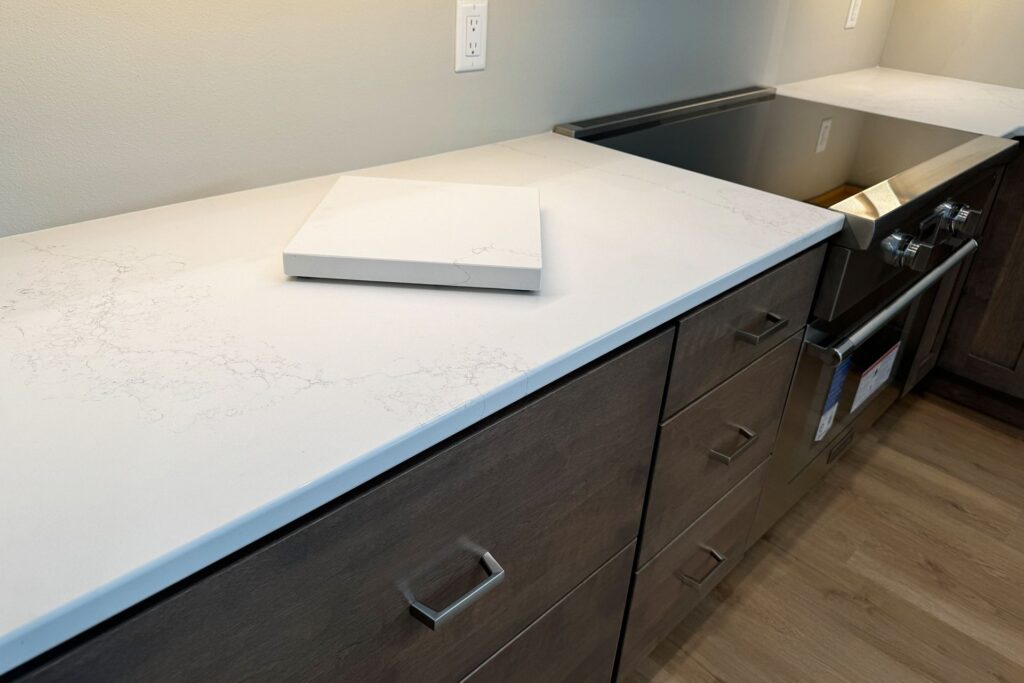 Linnstone Surfaces 5107 Vinson Crest